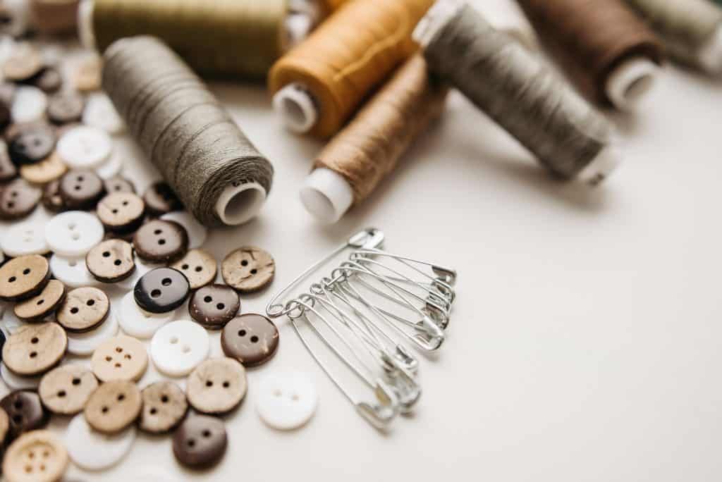 Pins 