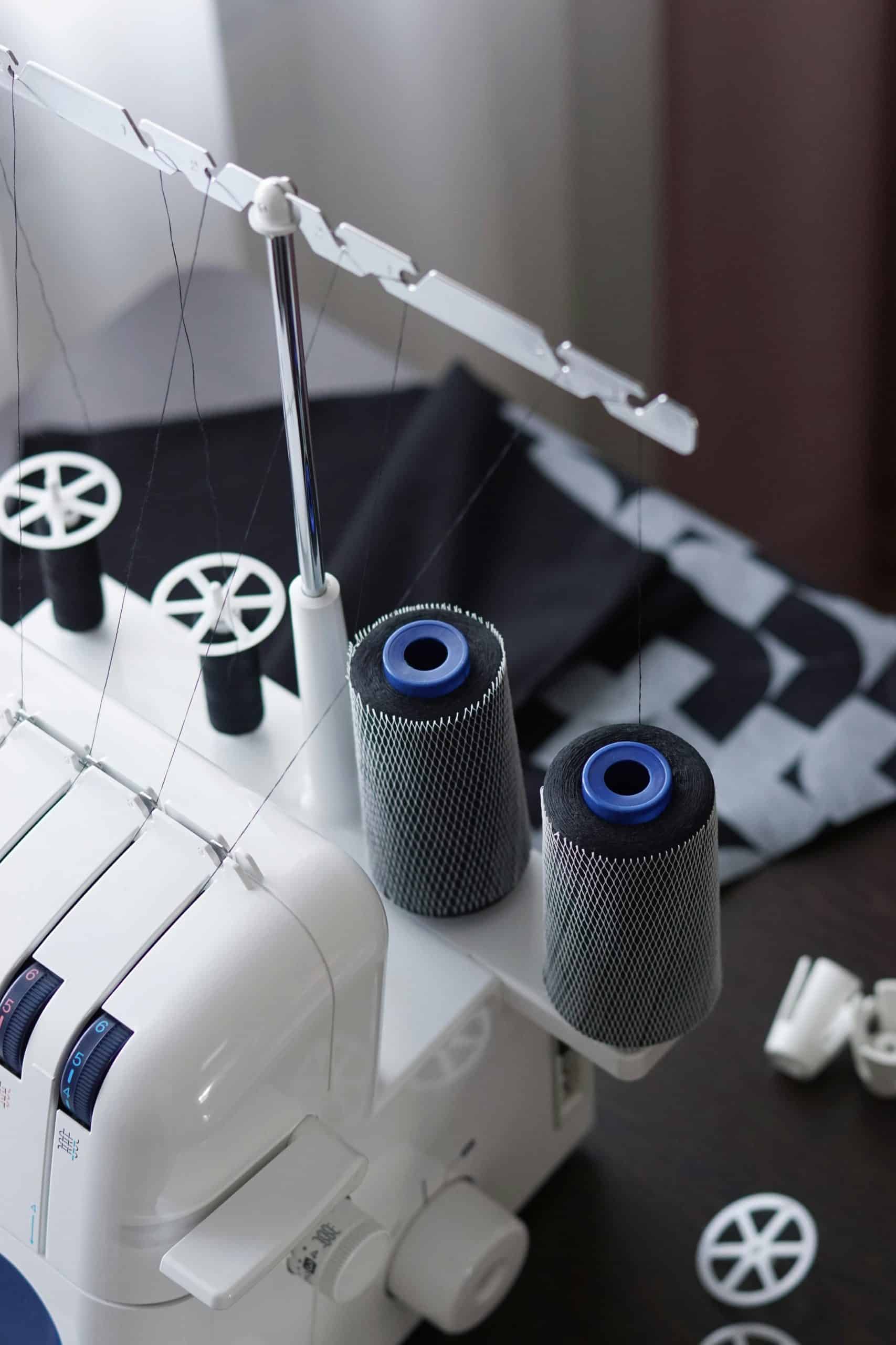 What’s an Overlocker (or Serger) and What It Actually Does for Your ...